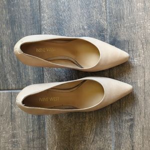Nine West Nude Pumps